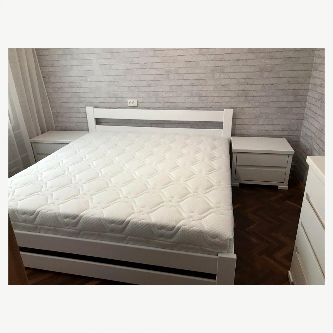 Деревянная кровать Талин