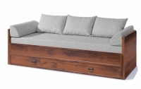 Какой размер кровати выбрать: двуспальную или полуторку